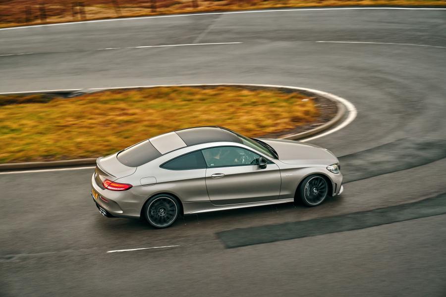  Mercedes-AMG C43 4Matic Coupe (C205) 2018 года  (UK) (фото 39 из 40)